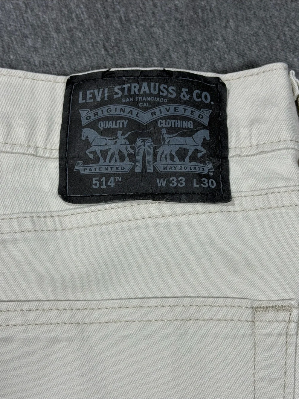 Levi's 514 Jeans Men's Straight Fit Denim Pants 33x30 Light Khaki